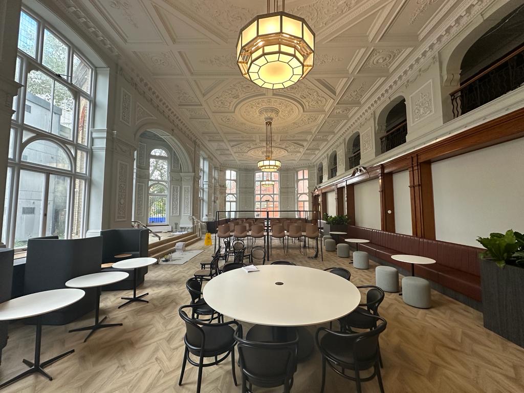 ef659422 82cb 43f2 a895 4f8032beb1c4